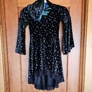 Black Velvet, Stars And Moons, Spirit Halloween Coven Witch Costume Children's M
